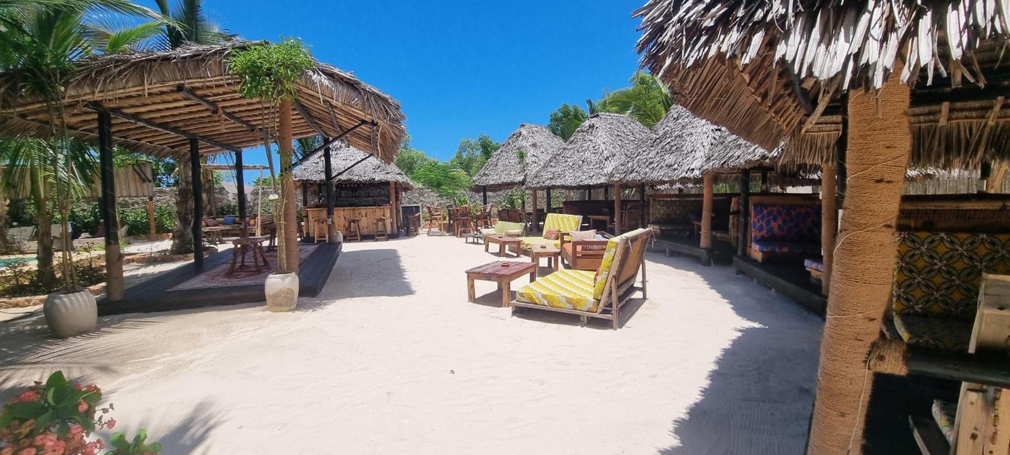 Salama&Mbuyuni Bungalows Matemwe  Bagian luar foto